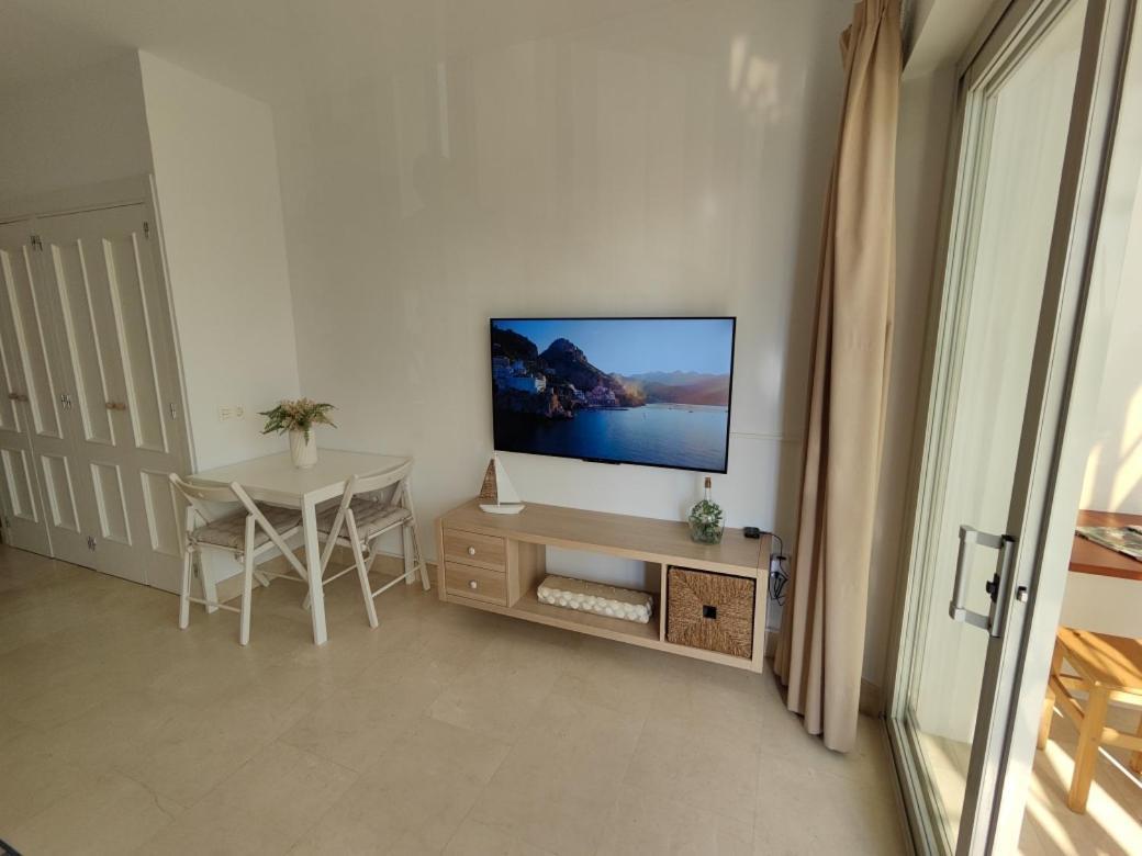 Estudio Puerto De Sotogrande São Roque Exterior foto