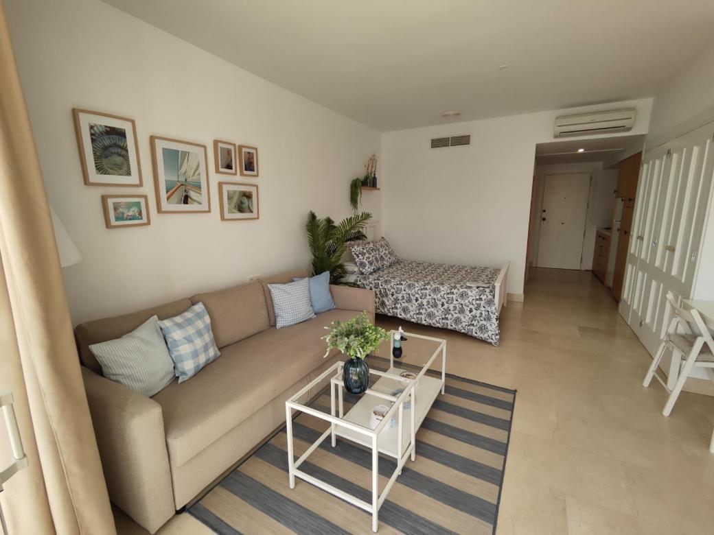 Estudio Puerto De Sotogrande São Roque Exterior foto